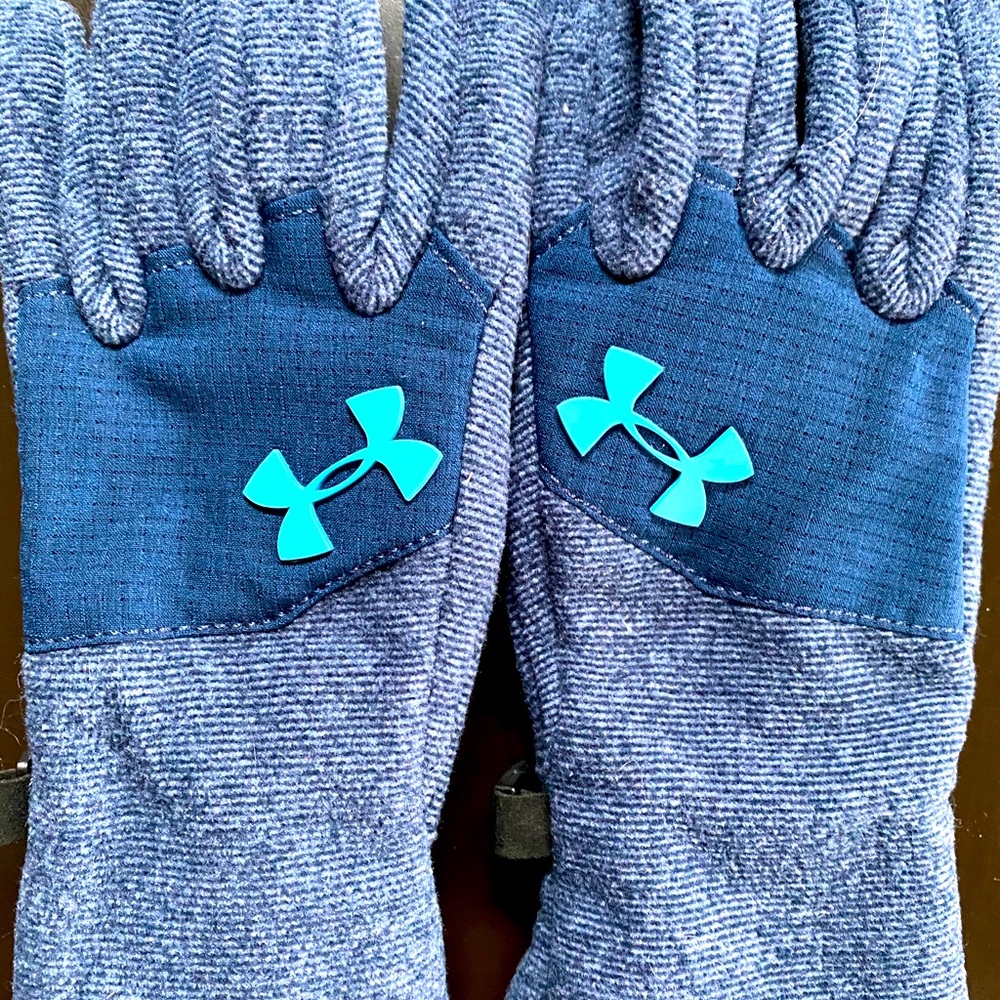 Under armour gloves